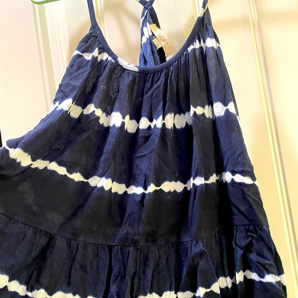 Fun flimsy swing crop top from the Loft